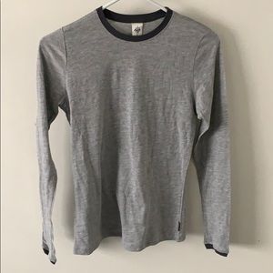 ⭐️ Prana long sleeve t-shirt grey